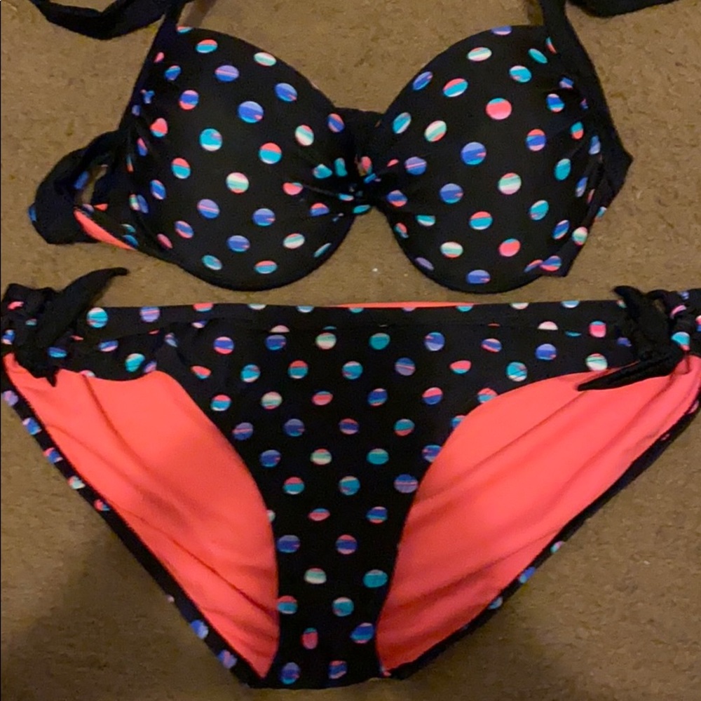 Bathing suit